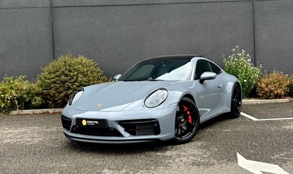 Porsche 992