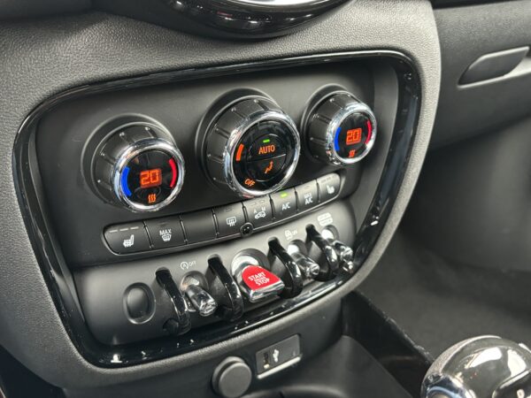 Mini Cooper Clubman – Image 11