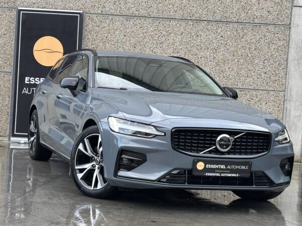 Volvo V60 B4 Plus Dark – Image 4