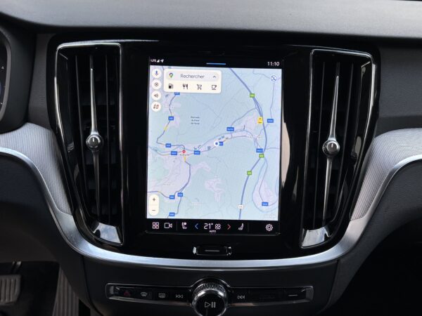 Volvo V60 B4 Plus Dark – Image 15