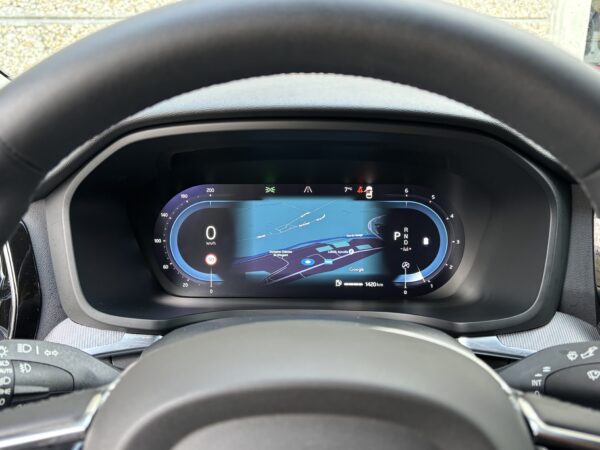 Volvo V60 B4 Plus Dark – Image 21