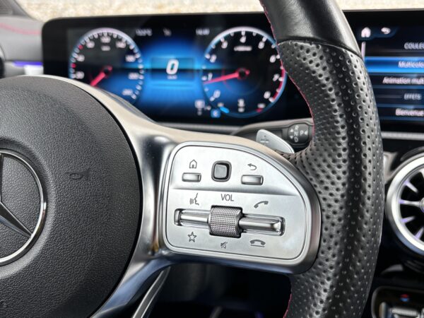 Mercedes-Benz CLA 200 Shooting Break – Image 27