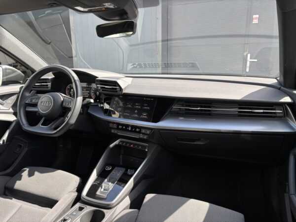 AUDI A3 BERLINE 35 TDI S-LINE – Image 10