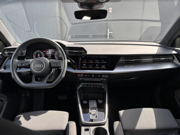 AUDI A3 BERLINE 35 TDI S-LINE – Image 9