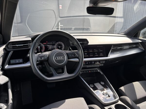 AUDI A3 BERLINE 35 TDI S-LINE – Image 8