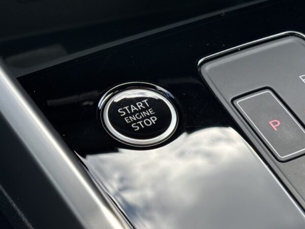 AUDI A3 BERLINE 35 TDI S-LINE – Image 22