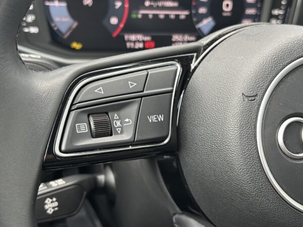 AUDI A1 SPORTBACK S-LINE – Image 10